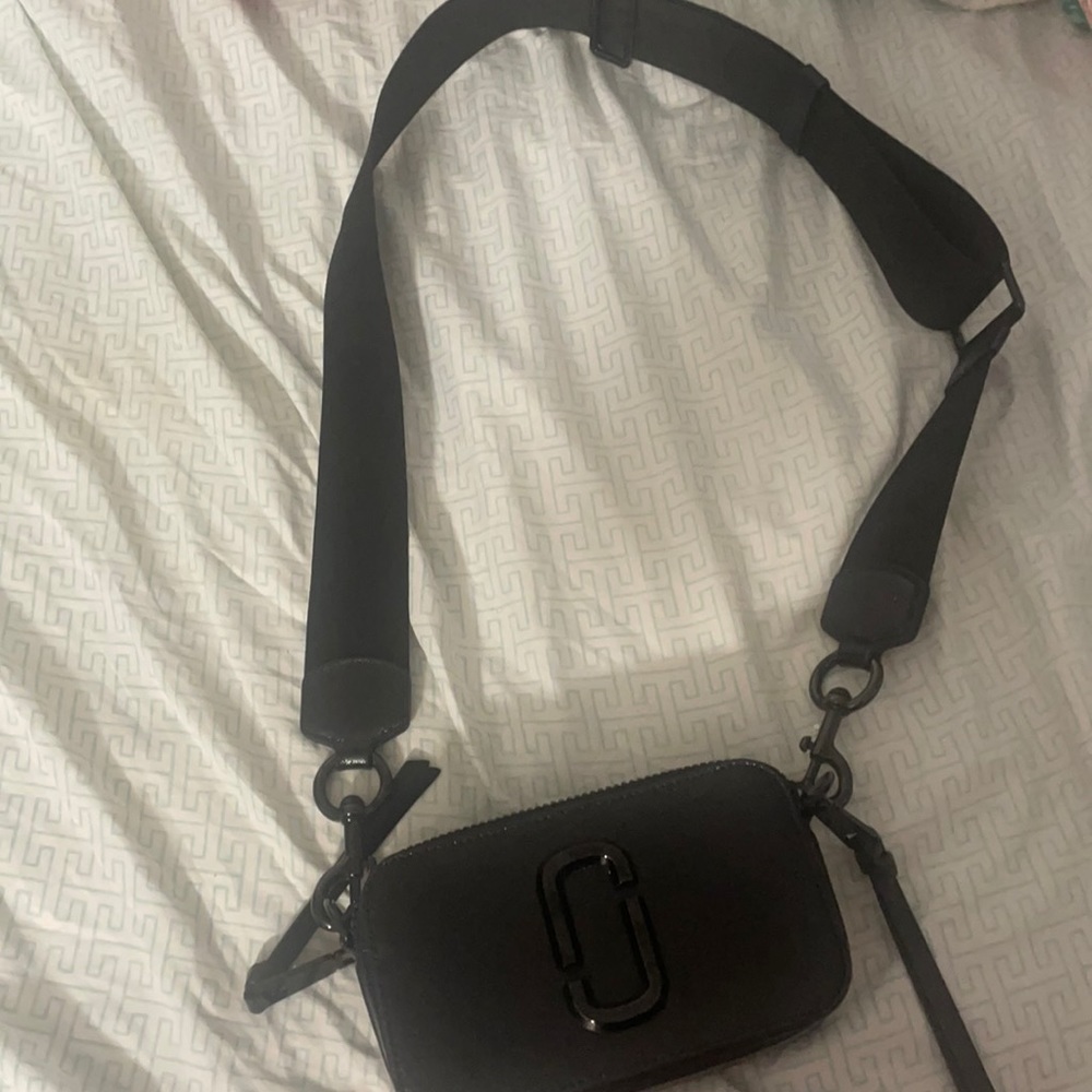 Marc Jacobs camera case bag